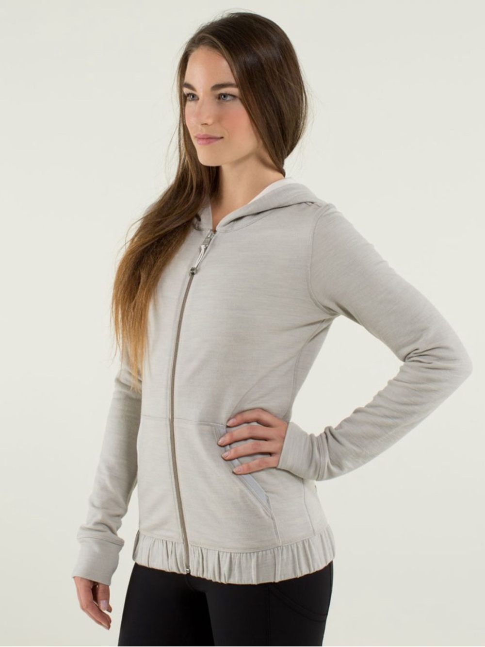 Lululemon sz S Harmonious Hoodie
Heathered Buff / Silver Spoon